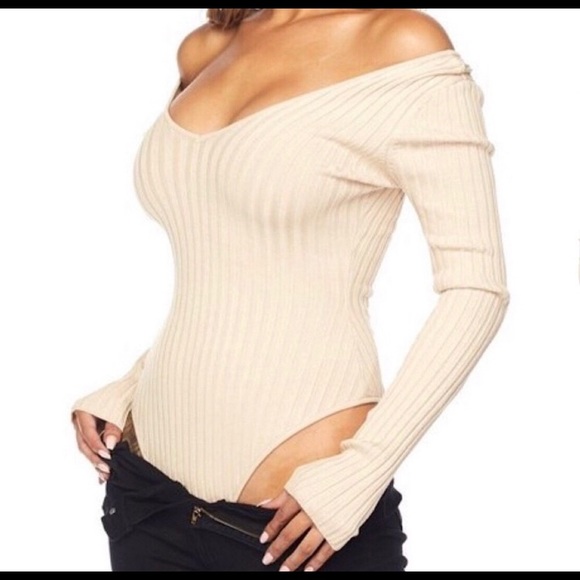 Beige on or off shoulder bodysuit - Picture 2 of 4